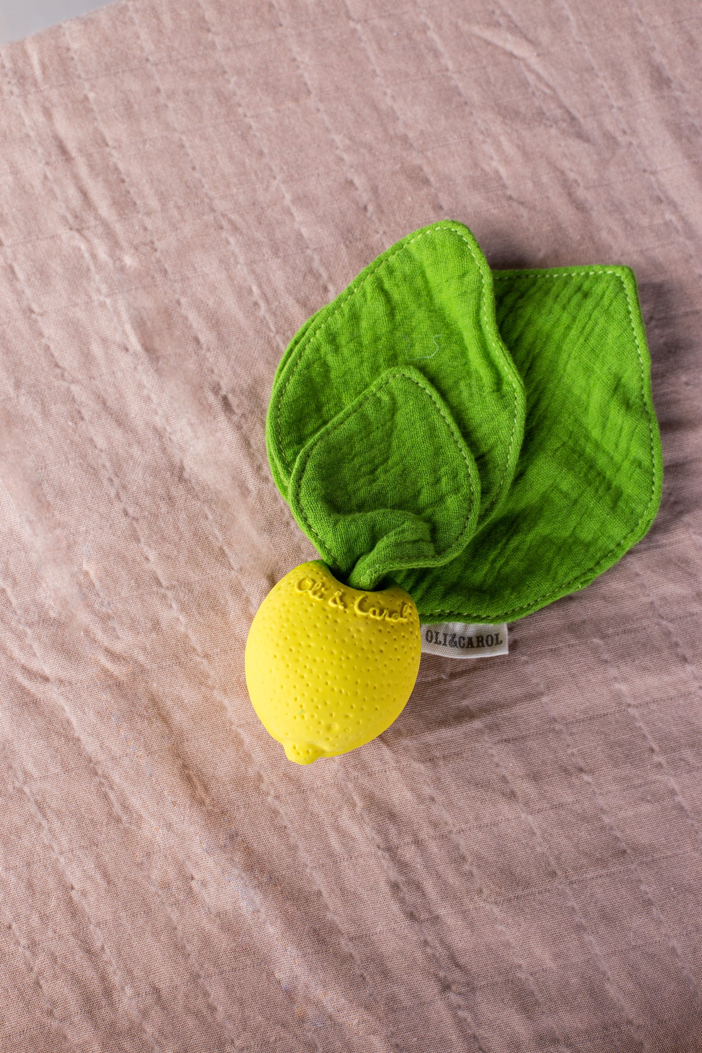 Oli & Carol | 2-in-1 John Lemon