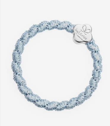 Woven Silver Quatrefoil Faded Denim